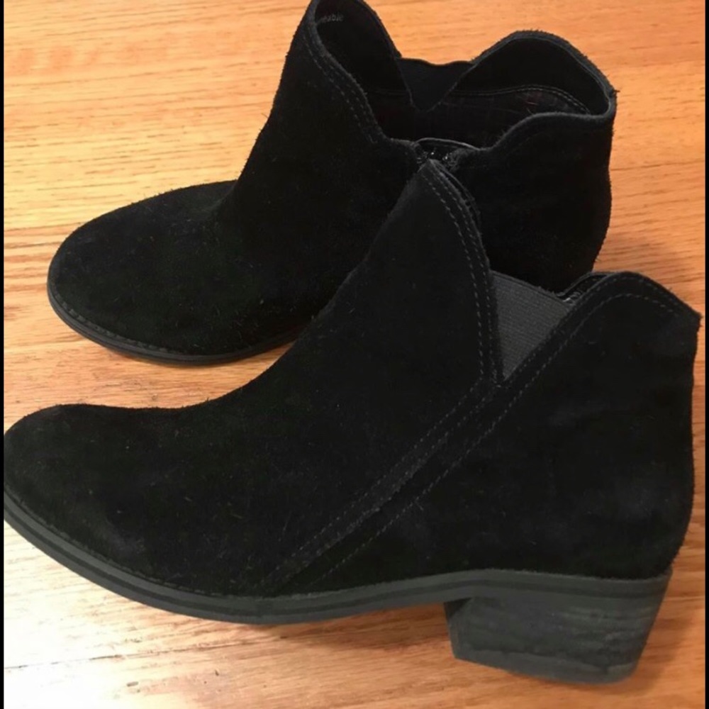 Blondo Suede Ankle Boots (8.5M)